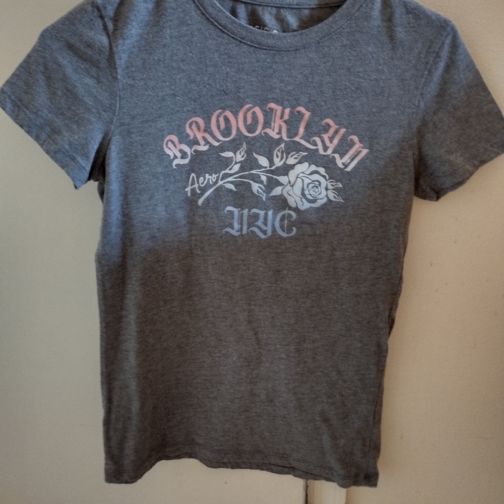 Novelty grey Aeropastle women's tee